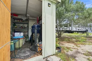 9483 Gray Fox Dr, Weeki Wachee, FL 34613 - Photo 33