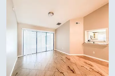 9542 Pebble Glen Avenue, Tampa, FL 33647 - Photo 13