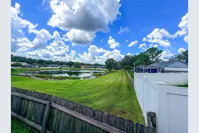 9542 Pebble Glen Avenue, Tampa, FL 33647 - Photo 5
