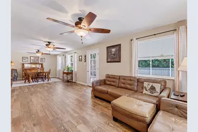 1575 Jasmine Way, Clearwater, FL 33756 - Photo 21
