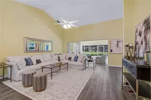 12728 Flamingo Pkwy, Spring Hill, FL 34610 - Photo 9