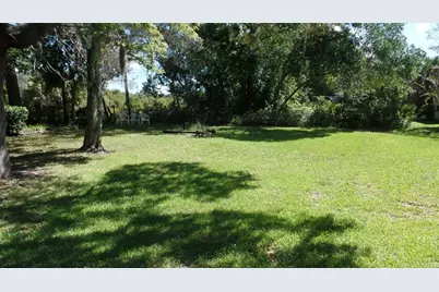 8057 Delaware Drive, Weeki Wachee, FL 34607 - Photo 27
