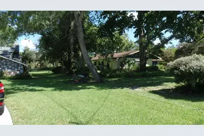 8057 Delaware Drive, Weeki Wachee, FL 34607 - Photo 31