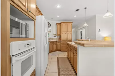 2973 Kingswood Circle, Brooksville, FL 34604 - Photo 17