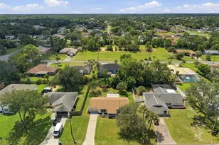 11208 Portsmouth St, Spring Hill, FL 34609 - Photo 31