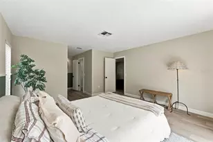 11208 Portsmouth St, Spring Hill, FL 34609 - Photo 17