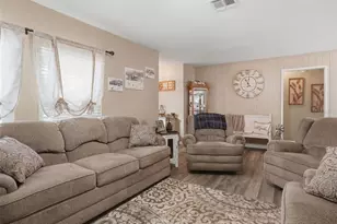 9122 Dupont Ave, Spring Hill, FL 34608 - Photo 7