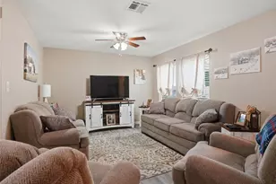 9122 Dupont Ave, Spring Hill, FL 34608 - Photo 5