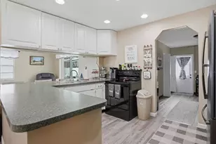 9122 Dupont Ave, Spring Hill, FL 34608 - Photo 11