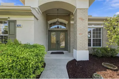 10242 Swanson Court, Spring Hill, FL 34608 - Photo 5
