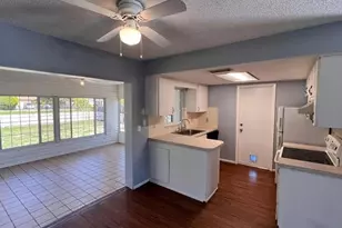 9103 Whitman Ln, Port Richey, FL 34668 - Photo 5