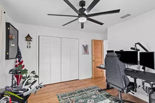 7120 Coral Reef Dr, Port Richey, FL 34668 - Photo 23