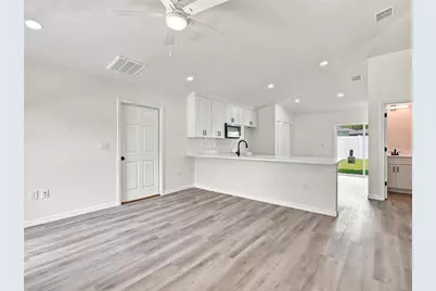 7358 Centerwood Avenue, Spring Hill, FL 34606 - Photo 5