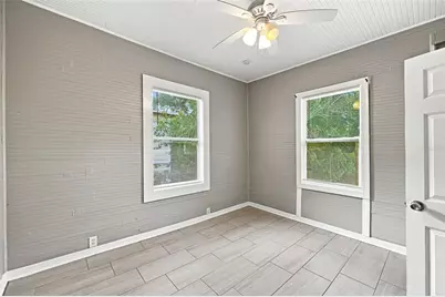 1609 E Lake Avenue, Tampa, FL 33610 - Photo 21