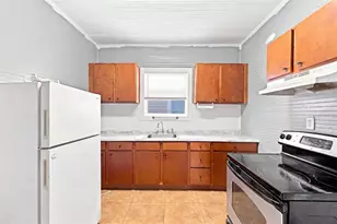 1609 E Lake Ave, Tampa, FL 33610 - Photo 9