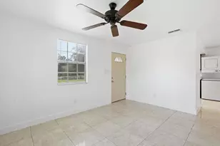 12823 Buckeye Dr, Hudson, FL 34669 - Photo 7