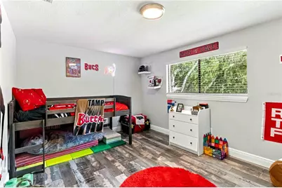 16642 Vallely Drive, Tampa, FL 33618 - Photo 23