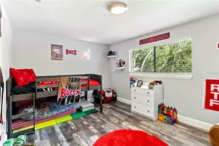 16642 Vallely Dr, Tampa, FL 33618 - Photo 23