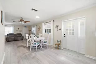6702 Dartmoor Ln, New Port Richey, FL 34653 - Photo 17