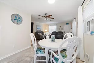 6702 Dartmoor Ln, New Port Richey, FL 34653 - Photo 11
