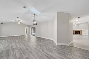 7256 Royal Oak Dr, Spring Hill, FL 34607 - Photo 13