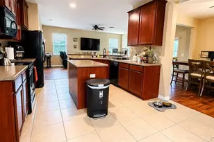 8309 Tidal Breeze Dr, Riverview, FL 33569 - Photo 3