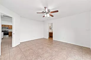 37150 Highland Bluff Cir, Dade City, FL 33523 - Photo 29