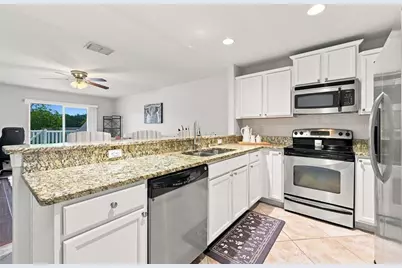 9755 Trumpet Vine Loop, New Port Richey, FL 34655 - Photo 9