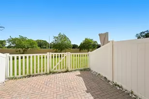 9755 Trumpet Vine Loop, New Port Richey, FL 34655 - Photo 19