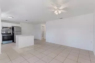6310 Providence Cir, New Port Richey, FL 34652 - Photo 3