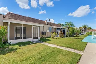 6310 Providence Cir, New Port Richey, FL 34652 - Photo 7