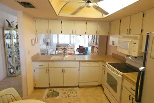 945 Madrid Dr, Palm Harbor, FL 34684 - Photo 3