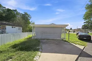 9454 Gray Fox Dr, Weeki Wachee, FL 34613 - Photo 23