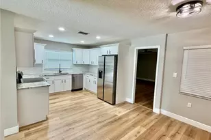 1202 Mandarin Dr, Holiday, FL 34691 - Photo 9