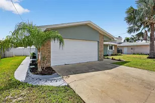 2175 Edythe Dr, Dunedin, FL 34698 - Photo 5