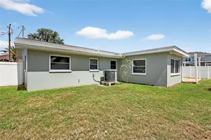 2175 Edythe Dr, Dunedin, FL 34698 - Photo 37