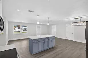 2175 Edythe Dr, Dunedin, FL 34698 - Photo 13