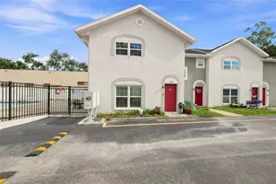 5709 Townhouse Dr, New Port Richey, FL 34652 - Photo 13