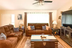 11019 Captain Dr, Spring Hill, FL 34608 - Photo 15