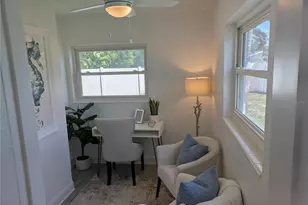 3641 Beach Dr SE, Saint Petersburg, FL 33705 - Photo 13