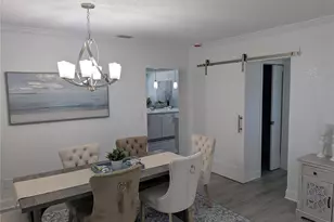 3641 Beach Dr SE, Saint Petersburg, FL 33705 - Photo 9