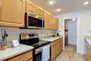 7406 Heather Walk Dr, Weeki Wachee, FL 34613 - Photo 17