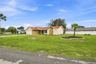 8161 Shalom Dr, Spring Hill, FL 34606 - Photo 3