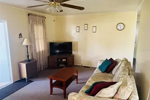 7547 Highpoint Blvd, Brooksville, FL 34613 - Photo 11