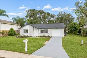 12220 Meadowbrook Ln, Hudson, FL 34667 - Photo 3