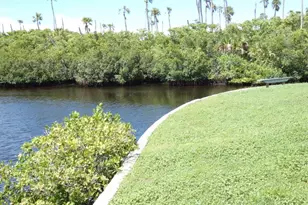 9940 Eagles Point Cir, Port Richey, FL 34668 - Photo 33