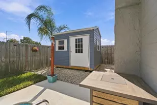 8246 Penwood Dr, Port Richey, FL 34668 - Photo 31