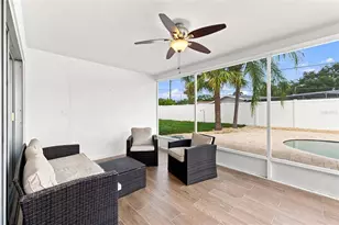 2172 University Dr S, Clearwater, FL 33764 - Photo 25