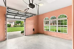 8698 Mississippi Run, Weeki Wachee, FL 34613 - Photo 11