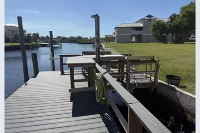 5722 Biscayne Court #304, New Port Richey, FL 34652 - Photo 9